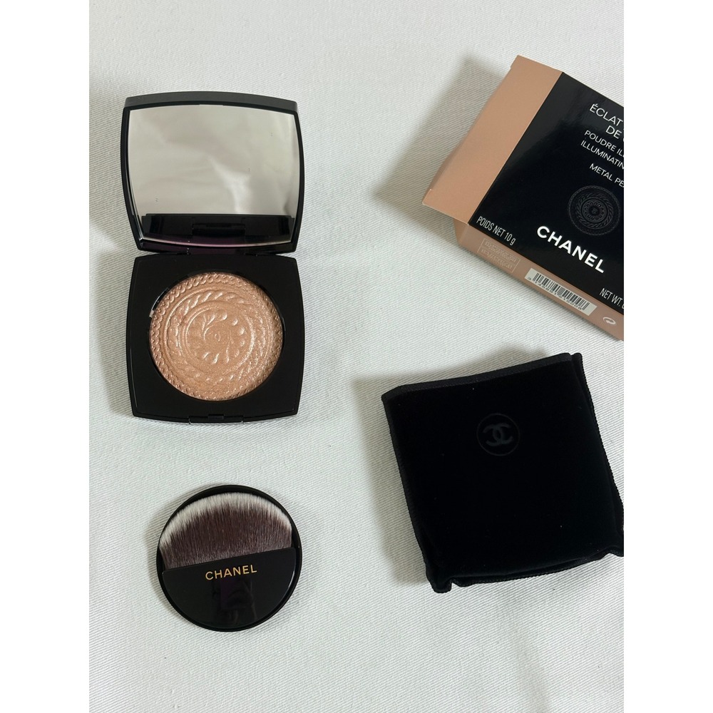 Chanel Eclat Magnetique Illuminating Powder 10g Metal Peach New Limited Edition
